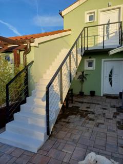 Apartman Hana 1 - Žgaljić - 1