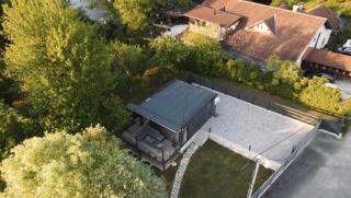 Waterfall Glamping Cabin - 8