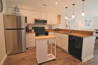 Turtle Cove 125 - Pelican Cabana - Surf City - 2