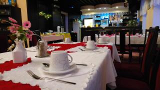 Hotel CB Royal - 0