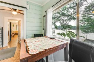 Lakefront Cottage in Clear Springs with Deck and Patio - New Braunfels - 2