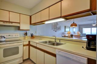 Queens Grant B-106 - Surf City - 3