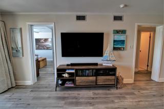 Queen's Grant A-302 - Surf City - 8