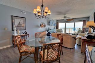 Queen's Grant E-215 - Surf City - 3