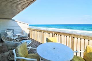 Queen's Grant F-218 - Surf City - 0