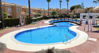 Homes of Spain, Casa Duplex Playas del Sur, 400m del mar , WIFI - Playas de Vera - 0