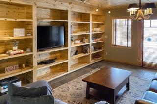 Whispering Pines Hideaway - 2