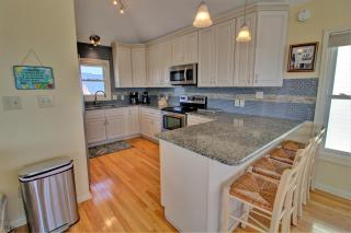 The Beach House - Surf City - 2