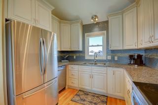 The Beach House - Surf City - 1
