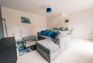 Contractors - Family - Relocators - Birmingham - 4