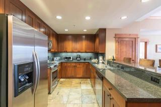 Big Horn Lodge 208 by East West Hospitality - Truckee - 9