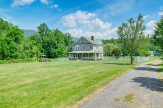 Mtn Views and Idyllic Setting! Clifton Forge Retreat - 6