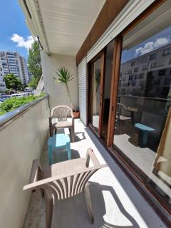 Vaste studio 10 min ORLY 20 min Paris by RER B - Massy - 1