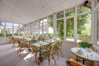 Brit Hotel Confort Bagnoles Normandie - Bagnoles de l'Orne - 4