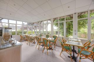 Brit Hotel Confort Bagnoles Normandie - Bagnoles de l'Orne - 1