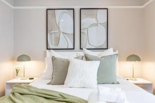 Perch - Hilltop Gem - 7