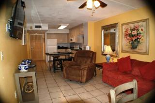 GV210 LUXURIOUS CONDO 3 min walk to beach, next Beach Park Isla Blanca - 6