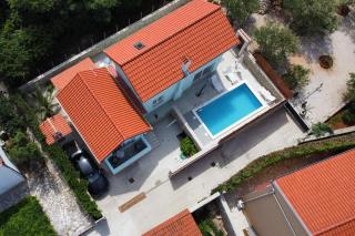 Seaside house with a swimming pool Vinjerac, Zadar - 9689 - Vinjerac - 0