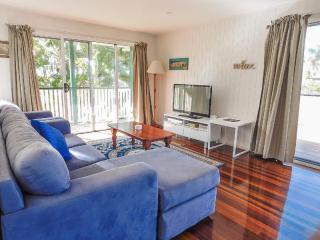 Baybreeze -Burrum Heads- 3BR- Close to Boat Ramp - 6