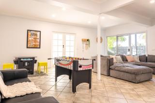 Moffat Beach Retreat, Pet-friendly & Ocean Views - Caloundra - 6