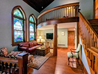 Gothic Heights Inn - Clifton Heights - 3