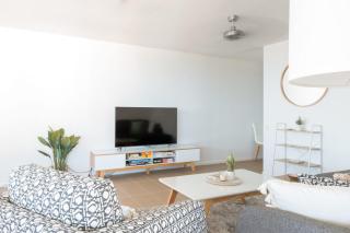 Breezy Kings Beach Apartment with Ocean Views - 4