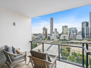2BR Apartment in South Brisbane with Spectacular River View - Brisbane - 3