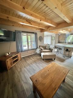 EVA'S PLACE LIMIT 7 home - 1