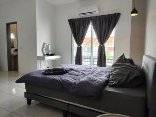 Setia Alam Indah 4BR Landed 3km-Setia City Convent - Shah Alam - 1