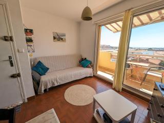 Charmant T2 traversant, plage à 100m, balcon, bien équipé, idéal 4 personnes - FR-1-797-3 - 7