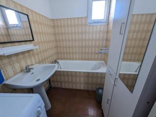 Charmant T2 traversant, plage à 100m, balcon, bien équipé, idéal 4 personnes - FR-1-797-3 - 1