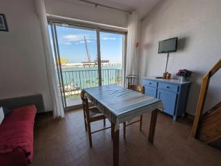 Appartement T2 mezzanine 4/5 pers à 250m de la plage, balcon, vue panoramique - FR-1-797-26 - Port-la-Nouvelle - 7