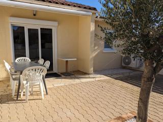 Villa T2 mezz. climatisée pour 6 pers avec WiFi, parking & proche plage - FR-1-797-43 - 9