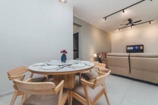 BayLaurel CozyCorner 3BR8Pax Seaview Poolview - Johor Bahru - 6