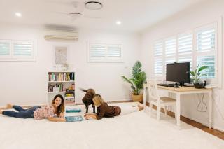 Moffat Beach Coastal Contemporary Unit A - 8