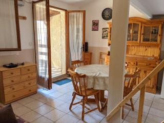 Maison T2 avec Mezzanine, Cour et Parking – 5 Pers – Proche Plage et Commerces – Bon Prix - FR-1-797-49 - Port-la-Nouvelle - 5