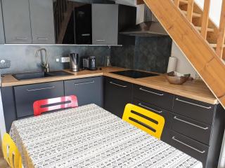 Villa T3 Mezzanine Climatisée, Proche Plage, Parking et Terrasse - 6 Pers - FR-1-797-56 - 6