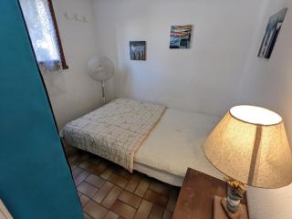 Villa T3 Mezzanine Climatisée, Proche Plage, Parking et Terrasse - 6 Pers - FR-1-797-56 - 4