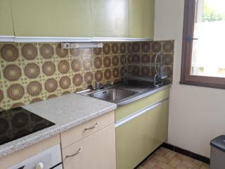 Villa T2 climatisée, 5 pers, proche plage, cour, jardin, barbecue, parking, 2* Meublés Tourisme - FR-1-797-57 - 2