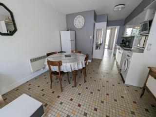 Villa T2 cosy, 40m², 4 pers, proche plage, 2 terrasses, tout équipé, calme et commerces à proximité - FR-1-797-53 - 4