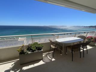 Location T2/T3 climatisé, terrasse vue mer, plage à 20m, parking, Le Lavandou, 4 pers. - FR-1-803-8 - Le Lavandou - 3