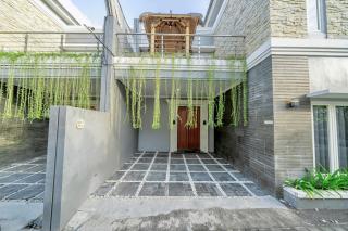 Modern 3BDR Villa - Between Seminyak & Canggu - Kerobokan - 7