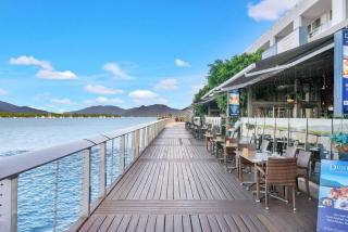 Panoramic Views at Harbour Light on the Waterfront - Cairns - 8