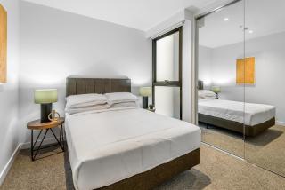 Modern Southbank 2-Bed Apartment with Gym & Pool - Melbourne - 8
