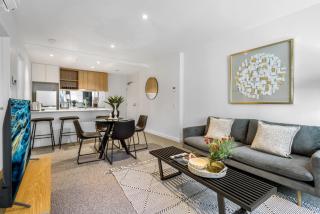 Modern Southbank 2-Bed Apartment with Gym & Pool - Melbourne - 2