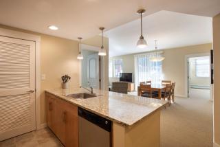 Simple and Comfortable Fraser Crossing Founders Pointe Condo Facing Ski Resort condo - 7