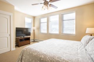 Simple and Comfortable Fraser Crossing Founders Pointe Condo Facing Ski Resort condo - 6