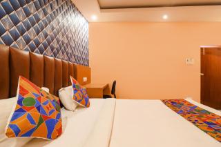 FabHotel Shanti International - 4