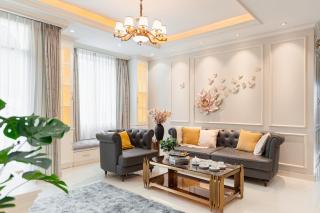 Spacious 4BR apat at Saigon Centre with pool, supermarket, view - 1