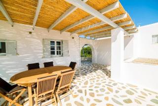 Coral Villa with 4 bedrooms in Paros - Santa Maria - 9